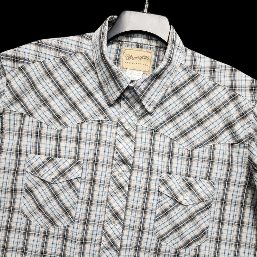 Wrangler Men's Plaid Button-Down Shirt in White, Black & Light Blue